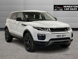 White Used 2017 Land Rover Range Rover evoque SE SUV | £14,800 (Fair price)