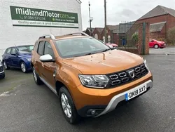 Orange Used 2019 Dacia Duster Comfort SUV | £9,499 (Fair price)