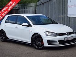 White Used 2014 VW Golf VII GTD Hatchback | £10,949 (Expensive)