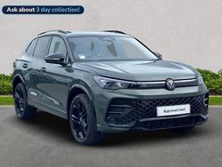 Green Used 2025 VW Tiguan Black Edition SUV | £44,952