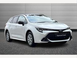 White New 2025 Toyota Corolla | £23,274 (Fair price)