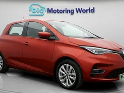 Used 2021 Renault Rapid Iconic Hatchback | £9,400 (Good price)