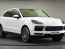 White Used 2022 Porsche Cayenne Platinum Edition SUV | £60,500 (Fair price)