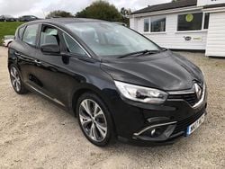Black Used 2017 Renault Scénic IV Dynamique MPV | £7,297 (Fair price)