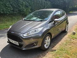 Grey Used 2015 Ford Fiesta Zetec Hatchback | £6,240 (Fair price)