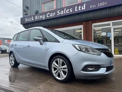 Clip chip silver Used 2016 Vauxhall Zafira SRi MPV | £6,475 (A bit pricey)