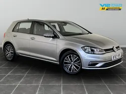 Silver Used 2017 VW Golf VII SE Hatchback | £12,995 (Fair price)