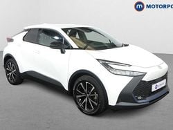 Used 2025 Toyota C-HR Design SUV | £25,199 (Fair price)