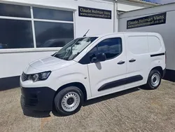 White Used 2020 Peugeot Partner S MPV | £9,594 (Fair price)