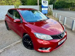 Red Used 2015 Nissan Pulsar Tekna Hatchback | £5,799 (A bit pricey)