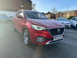 Red Used 2023 MG HS Exclusive SUV | £16,995 (Fair price)