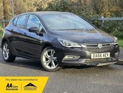 Black Used 2016 Vauxhall Astra SRi Hatchback | £3,995 (Fair price)