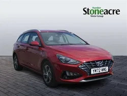 Red Used 2023 Hyundai i30 SE Estate | £16,750 (Fair price)