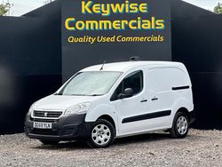 White Used 2018 Peugeot Partner S MPV | £7,990 (Good price)