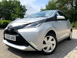 Silver Used 2015 Toyota Aygo X-play Hatchback | £4,995 (Fair price)