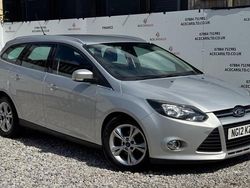 Silver Used 2012 Ford Focus Zetec Estate | £1,495 (Expensive)