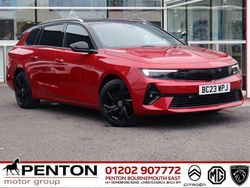 Red Used 2023 Vauxhall Astra S Estate | £17,990 (Fair price)
