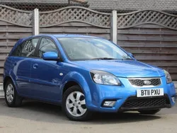 Blue Used 2011 Kia Rio 2 Hatchback | £3,290 (Fair price)