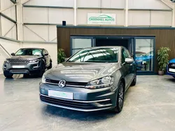 Grey Used 2017 VW Golf VII SE Hatchback | £11,290 (Fair price)