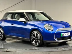Blue Used 2025 Mini Cooper Hatch Hatchback | £26,000 (Expensive)
