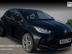 Black Used 2022 Toyota Yaris Hybrid Hatchback | £20,578 (Expensive)