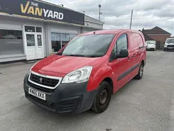 Red Used 2015 Peugeot Partner S MPV | £3,999 (A bit pricey)