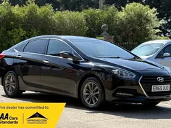 Black Used 2015 Hyundai i40 SE Sedan | £7,490 (A bit pricey)