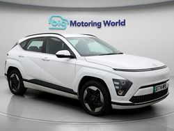 White Used 2025 Hyundai Kona Advanced SUV | £23,100