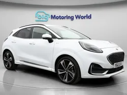 White Used 2021 Ford Puma ST-Line Hatchback | £15,500 (Fair price)
