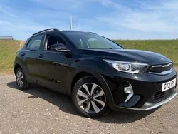 Black Used 2021 Kia Stonic 2 SUV | £13,995 (Fair price)