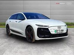 White Used 2025 Audi e-tron Performance SUV | £70,990
