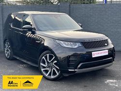 Black Used 2019 Land Rover Discovery 5 HSE SUV | £24,990 (Fair price)