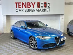 Blue Used 2018 Alfa Romeo Giulia Saloon Veloce Sedan | £18,495 (Fair price)