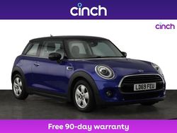 Blue Used 2019 Mini Cooper Classic Hatchback | £14,149 (Fair price)