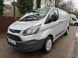 Silver Used 2015 Ford Transit Custom Van | £6,594 (Expensive)