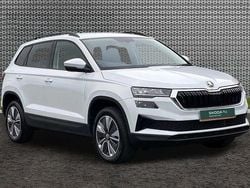 Moon white metallic Used 2024 Skoda Karoq SE Drive SUV | £22,250 (Good price)
