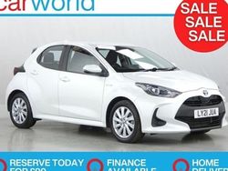 White Used 2021 Toyota Yaris Hatchback | £14,990 (Good price)