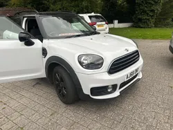White Used 2018 Mini Cooper Countryman Classic SUV | £12,995 (Fair price)