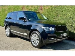 Black Used 2014 Land Rover Range Rover Vogue SE SUV | £18,495 (Good price)