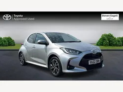 Silver Used 2022 Toyota Yaris Hybrid Design Hatchback | £17,165 (Fair price)