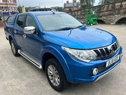 Blue Used 2018 Mitsubishi L200 Pickup | £16,450 (Fair price)