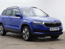 Energy blue Used 2023 Skoda Karoq SE Drive SUV | £17,375 (Fair price)