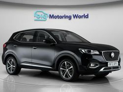Black Used 2023 MG HS Excite SUV | £14,921 (Fair price)