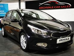 Black Used 2013 Kia Ceed 2 Hatchback | £5,395 (Fair price)