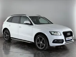 White Used 2017 Audi Q5 S-line plus SUV | £14,900 (Fair price)