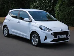 White Used 2022 Hyundai i10 SE Hatchback | £12,495 (Expensive)