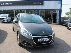 Grey Used 2018 Peugeot 208 Signature Sky Hatchback | £7,495 (Fair price)