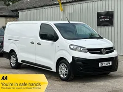 White Used 2021 Vauxhall Vivaro S Van | £10,490 (Good price)