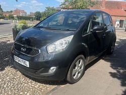 Black Used 2014 Kia Venga Hatchback | £3,495 (A bit pricey)