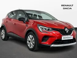 Red Used 2022 Renault Captur Iconic SUV | £12,800 (Fair price)